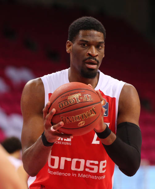 乔治和小卡 乔治和小卡