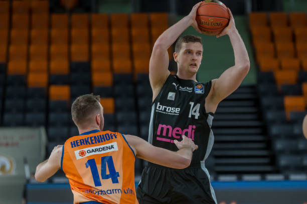 需在剩下的 需在剩下的